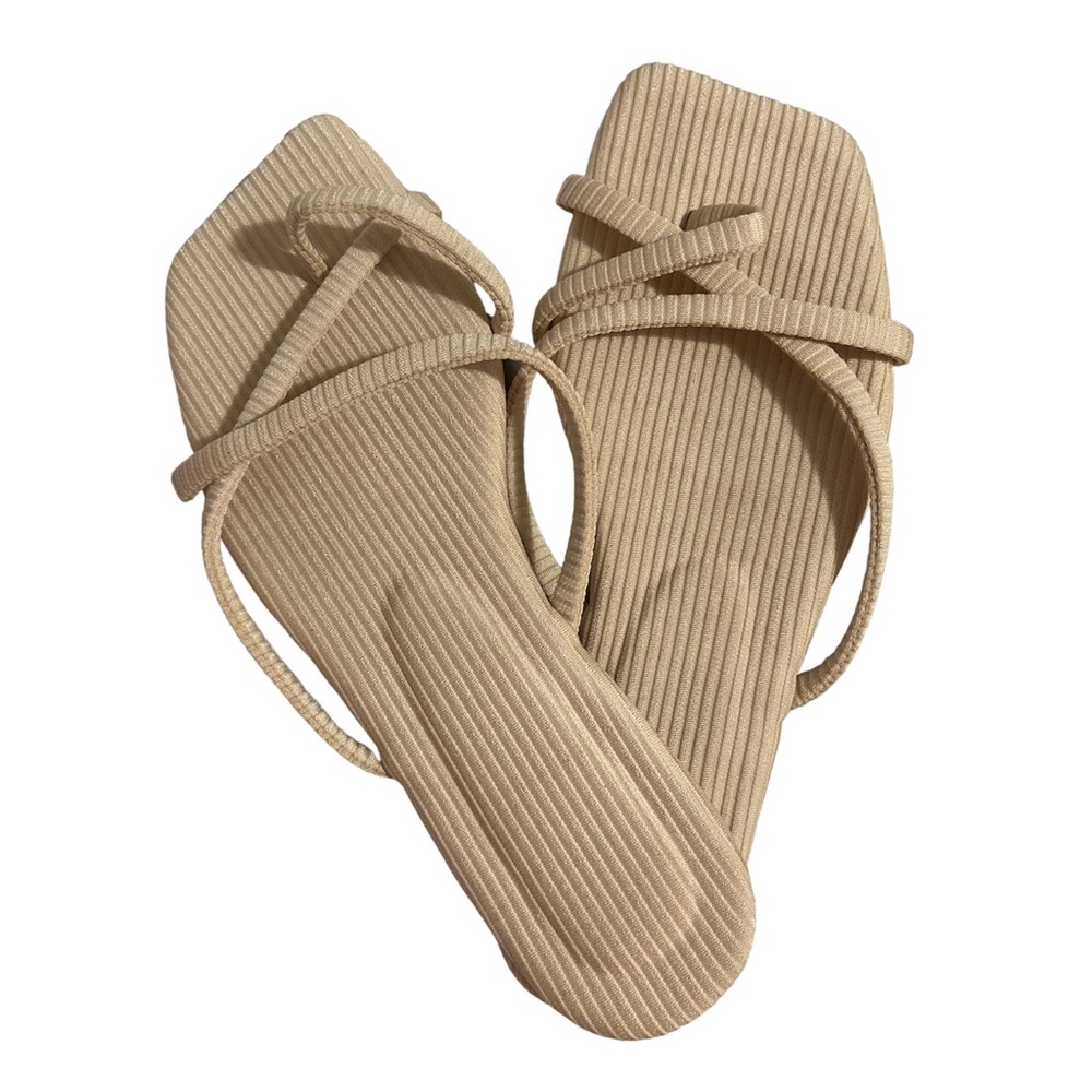 Sandals - Picture 4 of 4
